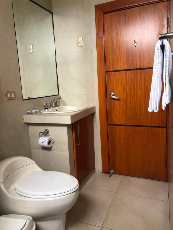 Hotel En - Cerca Del Aeropuerto 2*
