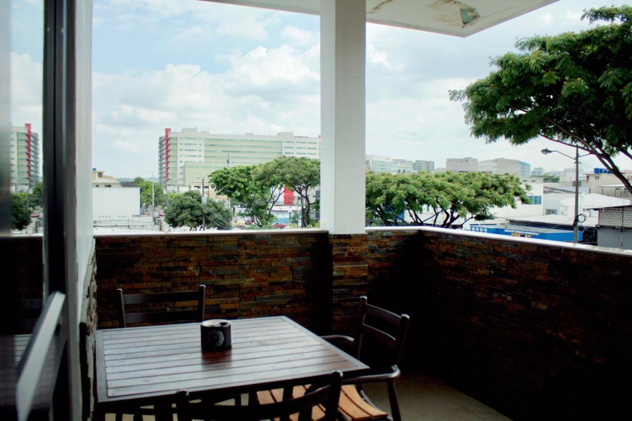 En - Cerca Del Aeropuerto Guayaquil